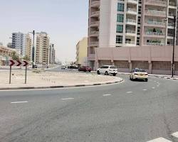 شارع رئيسي في منطقة النهدة دبي