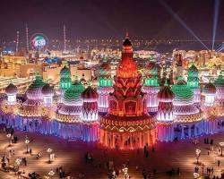 ألعاب ملاهي في دبي تشمل الأفعوانيات والألعاب الحركية المناسبة لمحبي المغامرة والإثارة.